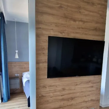 Apartamenty Parkowe D9 Z Garazem Oswiecim Exterior photo