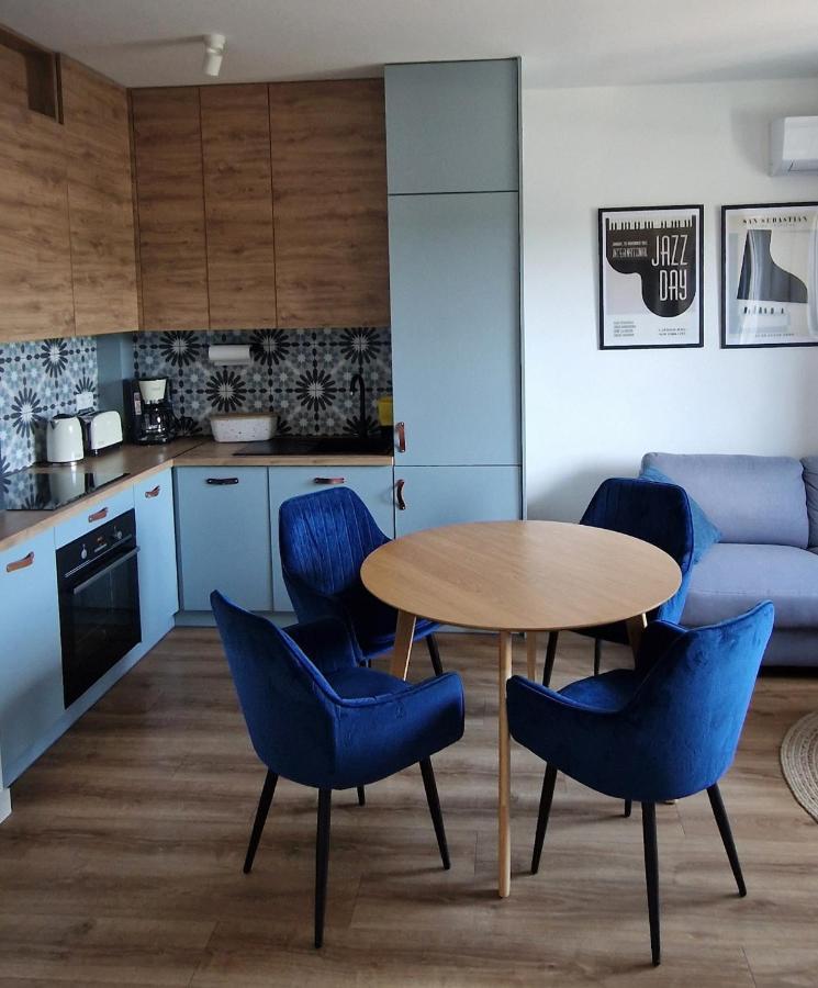 Parkowe D9 Z Garazem Apartment *