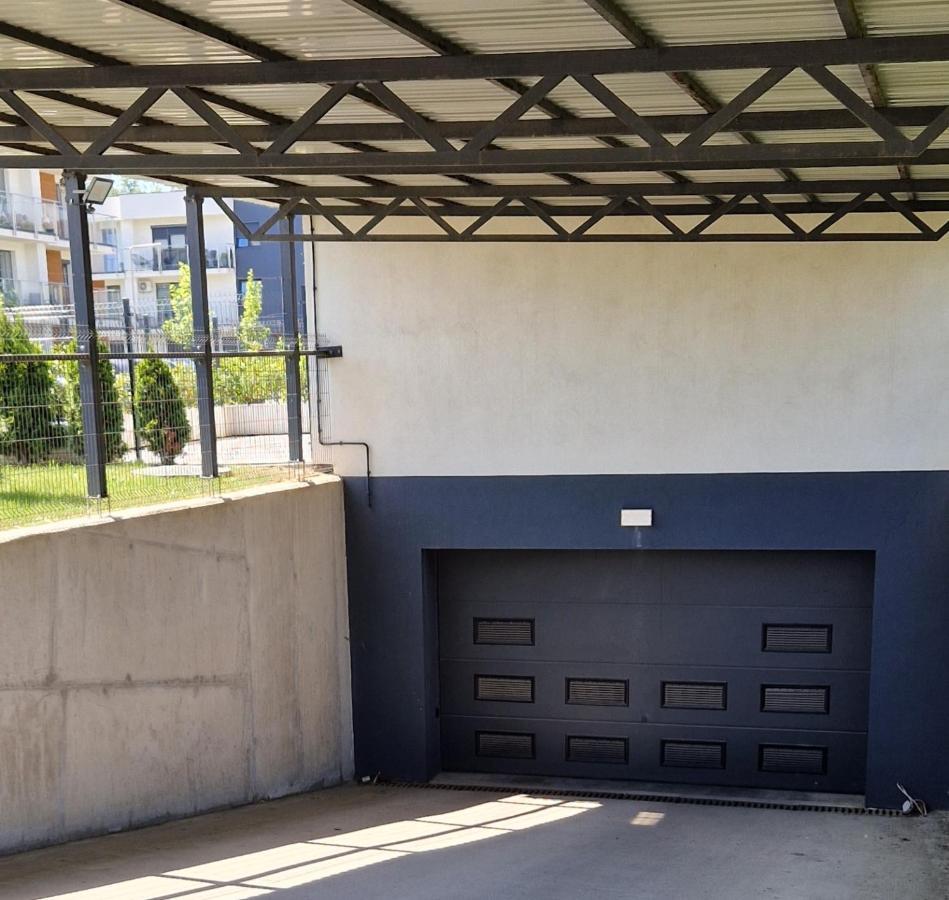 Parkowe D9 Z Garazem Apartment *